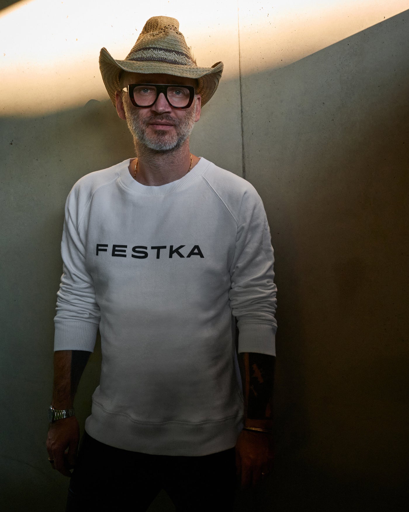 Festka x CHATTY sweatshirt WHITE